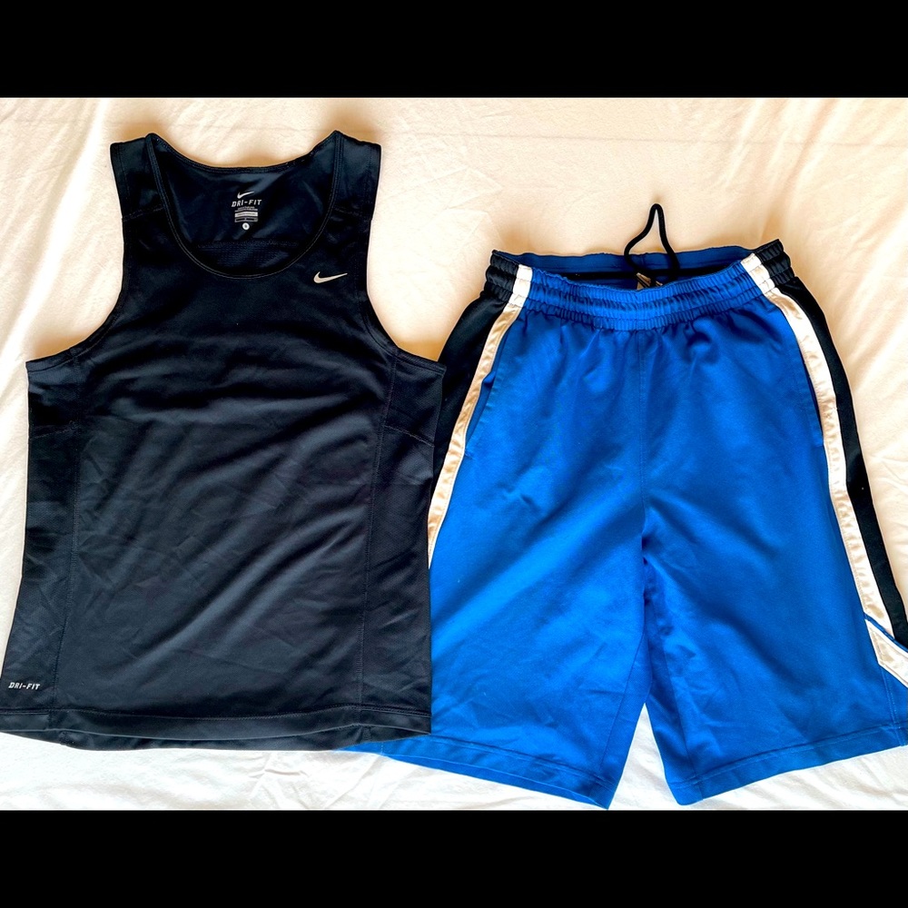 Nike Dry Fit 2 piece set.